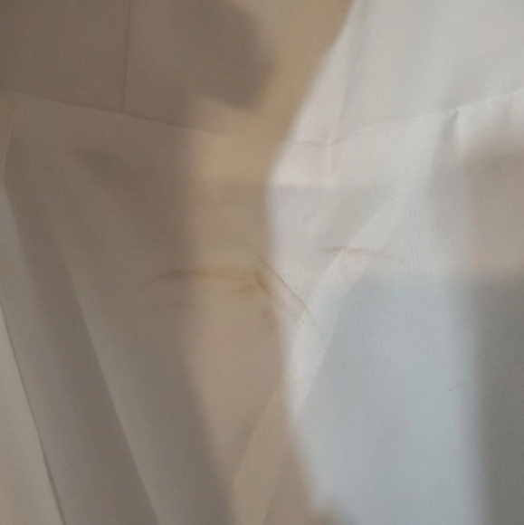 Brand New Alfred Angelo - size 6 white - Picture 9 of 14